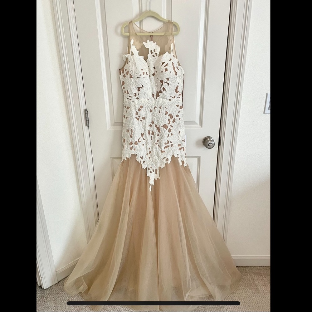 Forever unique Annie wedding gown Prom